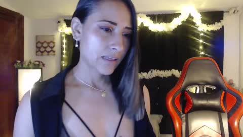 Melody online show from 10/03/25, 11:13