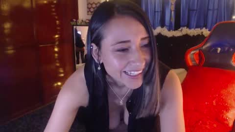 Melody online show from 10/10/25, 09:03