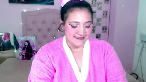 Snapshot of melody_tarly chatting on 01/04/25, 04:44 melody_tarly online show from 01/04/25, 04:44