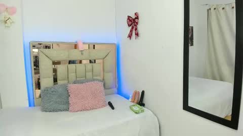 melody online show from 01/11/25, 12:55