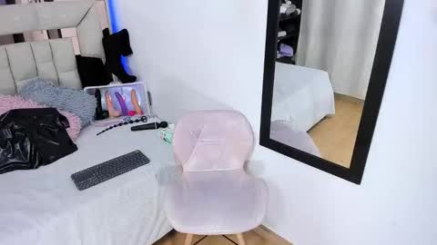 melody online show from 02/05/26, 08:52