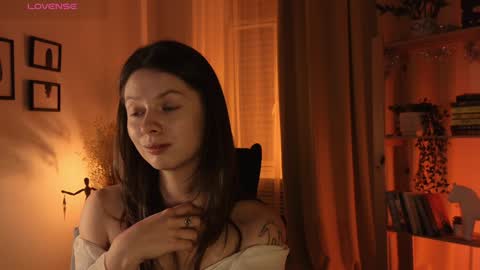 melody  online show from 12/12/24, 02:44