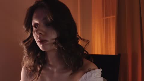 melody  online show from 12/15/24, 03:31