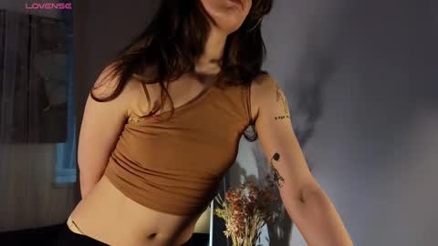 melody  online show from 02/11/25, 03:51