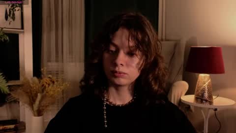 Snapshot of melodykey_x chatting on 04/14/26, 04:35 melody online show from 04/14/26, 04:35