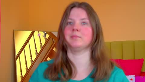 Snapshot of melodymoores chatting on 04/20/26, 06:38 Melody online show from 04/20/26, 06:38