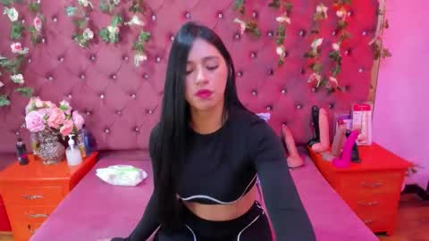 Melodysmithass online show from 10/25/25, 03:14