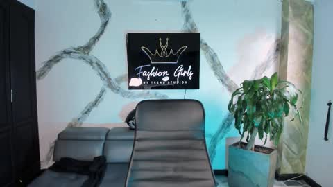 melodysnow online show from 11/24/25, 08:52