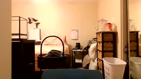 melxiss online show from 09/19/25, 09:00