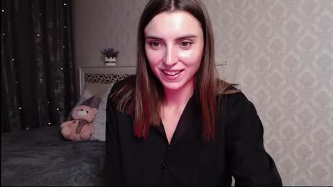 Snapshot of melyssas chatting on 11/10/25, 10:42 melyssas online show from 11/10/25, 10:42