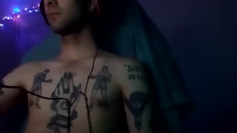 meme4days online show from 11/01/25, 06:43