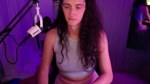 Snapshot of memisecrets chatting on 10/09/25, 05:55 Megumi Aina online show from 10/09/25, 05:55