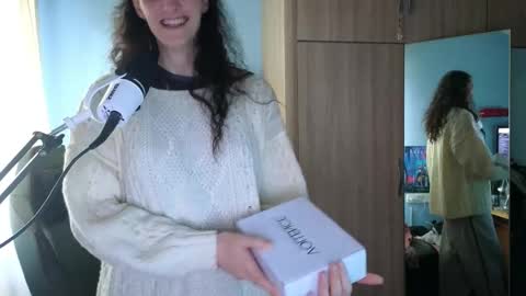 Snapshot of memisecrets chatting on 03/12/26, 04:46 Megumi Aina online show from 03/12/26, 04:46