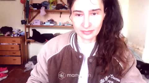 Snapshot of memorningdew chatting on 03/18/26, 06:16 Yummygirl online show from 03/18/26, 06:16