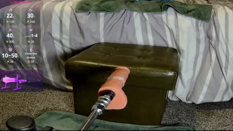 Snapshot of memphisdatwink chatting on 10/08/25, 07:22 slimthug online show from 10/08/25, 07:22