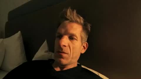 Andres online show from 11/16/25, 05:57