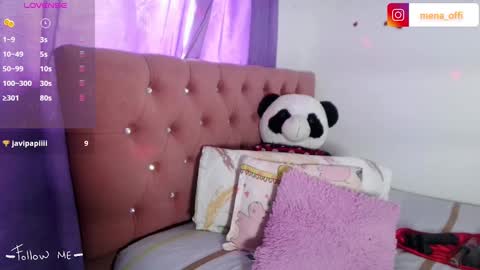 Snapshot of mena_hicks chatting on 01/27/25, 07:13 Heart  online show from 01/27/25, 07:13