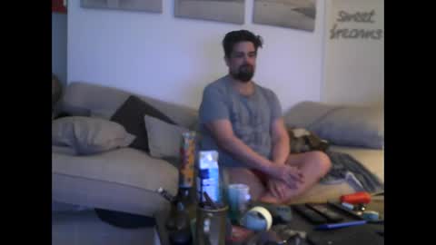 Snapshot of menace2dennis chatting on 03/28/26, 10:31 Dennis2Menace online show from 03/28/26, 10:31