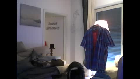 Snapshot of menace2dennis chatting on 04/02/26, 01:20 Dennis2Menace online show from 04/02/26, 01:20