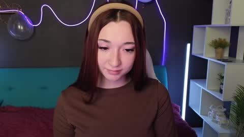 Snapshot of mencialo chatting on 12/18/24, 04:31 Mencialo online show from 12/18/24, 04:31