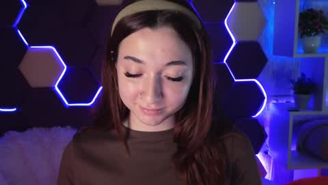 Snapshot of mencialo chatting on 12/20/24, 04:31 Mencialo online show from 12/20/24, 04:31