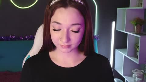 Snapshot of mencialo chatting on 12/22/24, 07:11 Mencialo online show from 12/22/24, 07:11