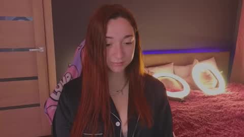 Snapshot of mencialo chatting on 09/12/25, 01:49 Mencialo online show from 09/12/25, 01:49