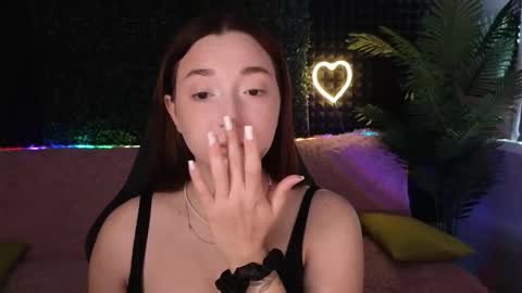 Snapshot of mencialo chatting on 10/08/25, 07:50 Mencialo online show from 10/08/25, 07:50