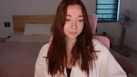 Snapshot of mencialo chatting on 03/19/26, 12:14 Mencialo online show from 03/19/26, 12:14