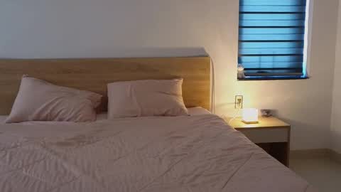 Snapshot of mencialo chatting on 03/28/26, 07:41 Mencialo online show from 03/28/26, 07:41