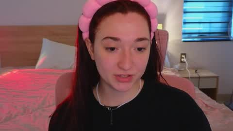 Snapshot of mencialo chatting on 04/14/26, 07:47 Mencialo online show from 04/14/26, 07:47