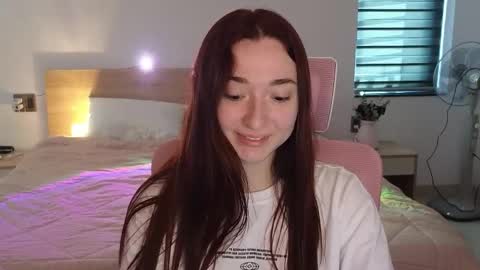 Snapshot of mencialo chatting on 04/27/26, 08:01 Mencialo online show from 04/27/26, 08:01