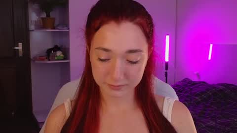 Snapshot of mencialo chatting on 07/15/26, 02:06 Mencialo online show from 07/15/26, 02:06