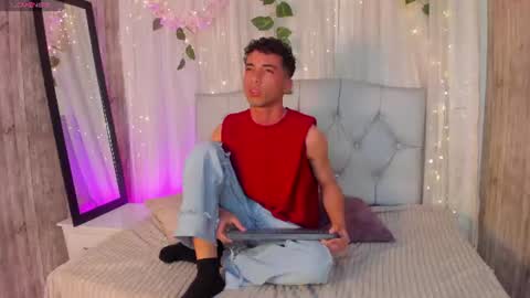 Mency online show from 07/14/26, 04:23