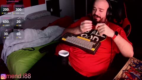 menditeta online show from 12/12/24, 01:21