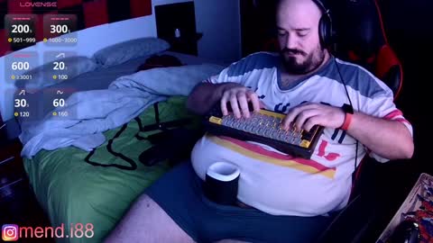 menditeta online show from 12/14/24, 02:56