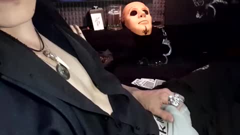 Snapshot of menyy666 chatting on 02/27/25, 06:53 Giorggio Fragacci online show from 02/27/25, 06:53