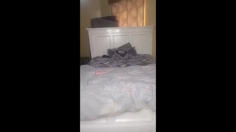 menza12 online show from 12/14/25, 09:36