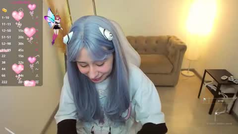 Snapshot of meomeee chatting on 12/02/25, 11:26 Meo online show from 12/02/25, 11:26