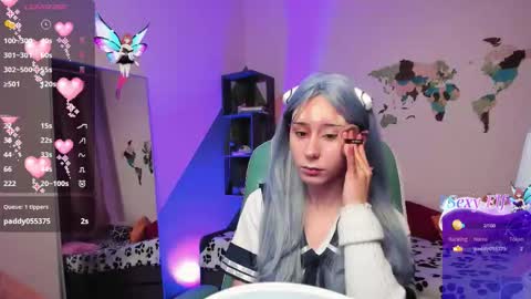 Snapshot of meomeee chatting on 12/20/25, 04:25 Meo online show from 12/20/25, 04:25