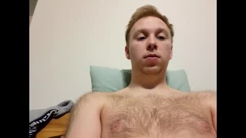 Snapshot of meow732 chatting on 11/17/25, 09:15 meow732 online show from 11/17/25, 09:15