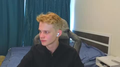 Snapshot of meow_mickey chatting on 09/12/25, 07:30 Mickey online show from 09/12/25, 07:30