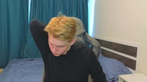 Snapshot of meow_mickey chatting on 09/14/25, 07:18 Mickey online show from 09/14/25, 07:18