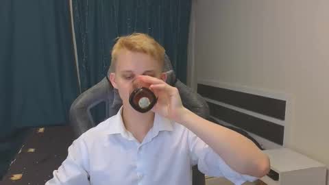 Mickey online show from 11/15/25, 02:57