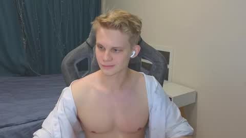 Mickey online show from 12/03/25, 09:57