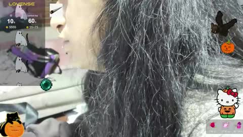 Valentina  online show from 10/25/25, 10:04