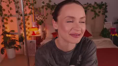 Snapshot of meow_nancy chatting on 07/10/26, 05:34 Heeyyooo Im Nans Subscribe to me I will be glad online show from 07/10/26, 05:34