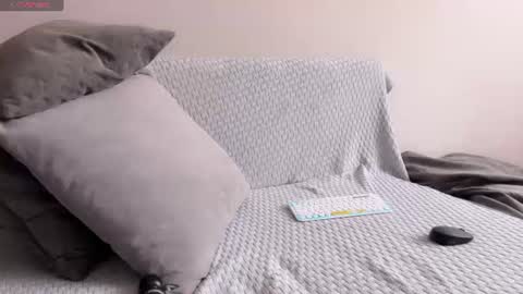 Snapshot of meowalice1 chatting on 07/19/26, 05:44 meowalice1 online show from 07/19/26, 05:44