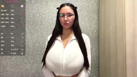 Mona online show from 02/02/26, 09:08