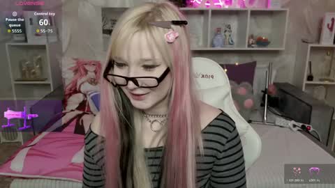 MeowkaKitty online show from 03/22/26, 01:53